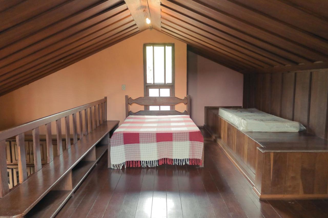 Em Tiradentes, Minas Gerais, Casa Tipica E Espacosa Em Terreno Arborizado Екстер'єр фото