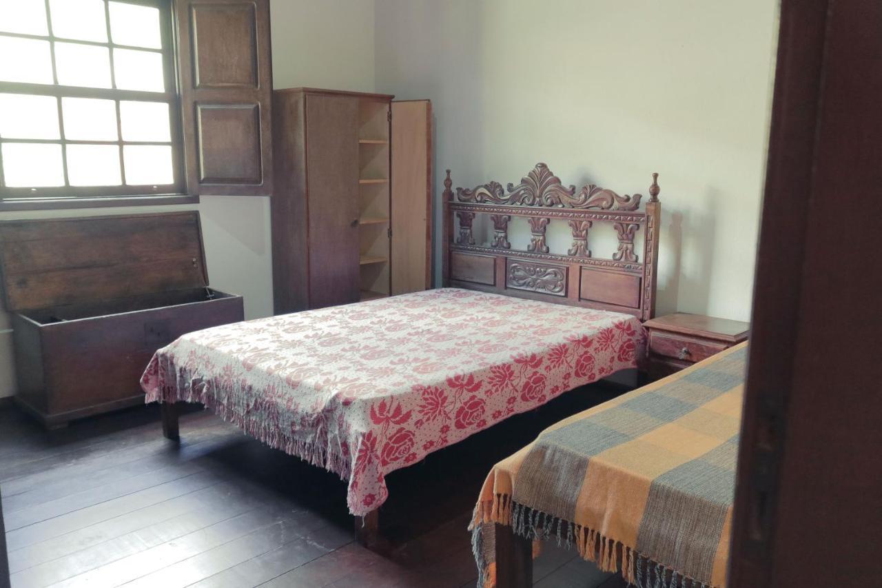 Em Tiradentes, Minas Gerais, Casa Tipica E Espacosa Em Terreno Arborizado Екстер'єр фото
