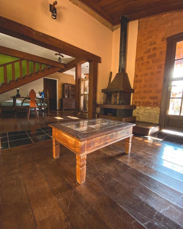 Em Tiradentes, Minas Gerais, Casa Tipica E Espacosa Em Terreno Arborizado Екстер'єр фото